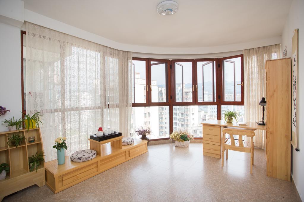 Midsummer Homestay Zhangjiajie Exterior photo