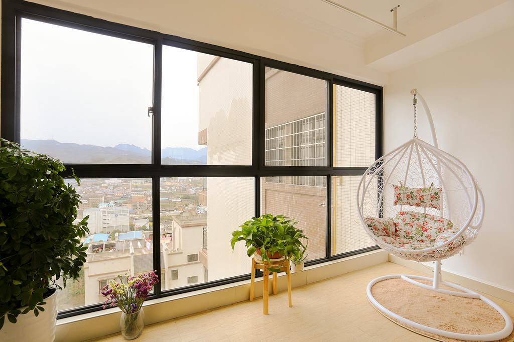 Midsummer Homestay Zhangjiajie Exterior photo