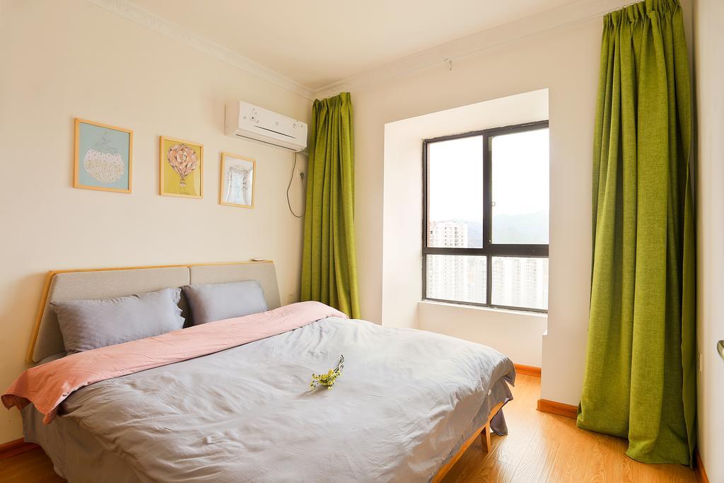 Midsummer Homestay Zhangjiajie Exterior photo