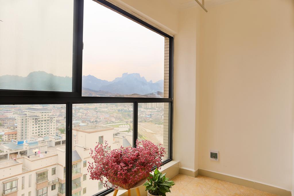 Midsummer Homestay Zhangjiajie Exterior photo